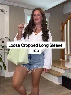 Loose Cropped Long Sleeve Top #womenstop #croppedtop #falltops 