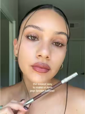 Using the shade Deep Cocoa Matte! @Haus Labs #hauslabs #eyemaxxing #Eyeliner #eyemakeuptutorial 