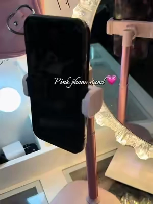 📲💗 #phonestand #pink #tripodstand #phoneholder #phoneessentials 
