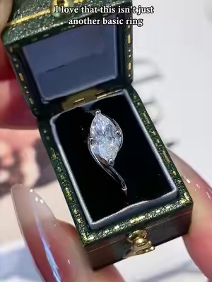 I love that this isn't just another basic ring #moissanite #jewelry #ring #backtoschoolshopping #affordablefashion 