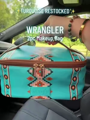 Wrangler 2pc makeup bag is back in turquoise✨ @Rustic Charm Bootic #tiktokshopcreatorpicks #makeupbags #makeupcase #wrangler #westernstyle 