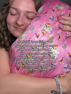 my inner child is thriving 🌈💖 #lisafrank #satinpillowcase #90sthrowback 