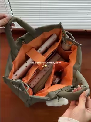 My everyday tote finally came in✨it’s water resistant, fits a 13”laptop, and on sale!!!🤌🏻#bagsmart #everydaybag #totebag #collegebag #TikTokshopbacktoschool 