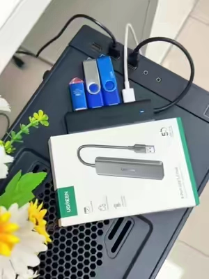 End the USB port struggle for good! This 4-port hub connects all your devices at once: Z SuperSpeed data transfer up to 5Gbps Universal compatibility across devices Perfect for both gaming and work 4 ports.No more excuses. Your cable chaos solution is here.#usbport #usbhub #gamingpc #laptop #TikTokshopbacktoschool
