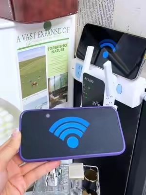 Mejora tu red rápidamente 💨 Conexión estable en cada habitación, una opción económica indispensable#TikTokshopbacktoschool #wifiextender #wifi #SpotlightFinds #fyp