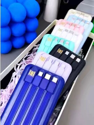 🔋¡Un power bank con 7 funciones de carga! Carga móvil y tablet, ¡llévalo contigo! 🛒🔥 #TikTokshopbacktoschool #powerbank #TikTokMadeMeBuyIt #TechFinds #TravelGadgets
