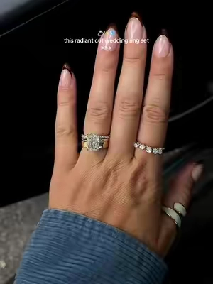 so incredibly classy @Maxine Jewelry #engagementring #weddingringset #radiantcut 