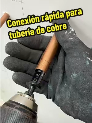 La forma más rápida de conectar tuberías de cobre! #plumber #hvac #airconditioner #pipe #repair 