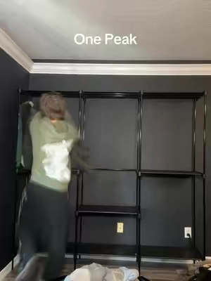 Top 1 anime #tiktokshop #fashiontiktok #fashion #anime #onepiece 