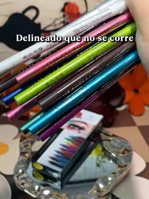 El delineador perfecto para ojos sensibles y llorosos 🛑👇#DelineadorDeOjos #OjosSensibles #WaterproofEyeliner #MakeupTok #BeautyMustHave 