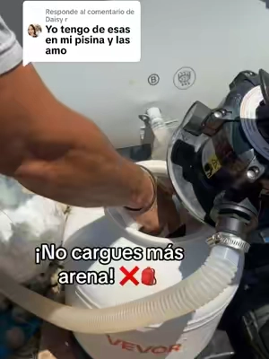 Respuesta a @Daisy r ¡Te entiendo tanto, amiga! 🥺 En casa ya es el segundo año que usamos estas bolas de filtro VEVOR y estamos súper contentos. Ya no tenemos el tiempo ni la fuerza para cargar bultos pesados de arena. #poolfilterballs #bolasdefiltro #mantenimientodepiscina #vevor #carritonaranja  