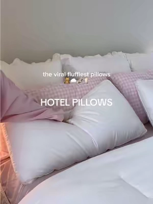 so fluffy but somehow they’ve stayed structured for years 🤌🕯️☁️🧸 just perfect @Utopia Brands #pillows #pillow #hotelpillows #hotelpillow #bedroominspo 