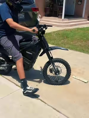 Yozma review. Electric dirt bike. Electric pit bike. POV ON THE YOZMA @yozmasport #ebike #dirtbike #pitbike #minibike #yozma 
