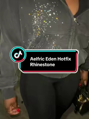 A hoodie with a little razzle dazzle is EXACTLY my speed 😂✨ The rhinestones hit completely different at night, the fit is cute and fitted, AND it still gives you that comfy throw-on-and-go feel. This is how you wear a hoodie without the outfit feeling basic. 🖤✨ #TikTokshopbacktoschool #tiktokshopcreatorpicks #aelfriceden #hoodieseason #oversizedhoodie 
