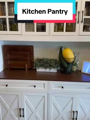 Farmhouse style kitchen pantry with lots of storage 👏🪴✨ #pantry #storage #kitchenstorage #kitchenpantry #furniture 
