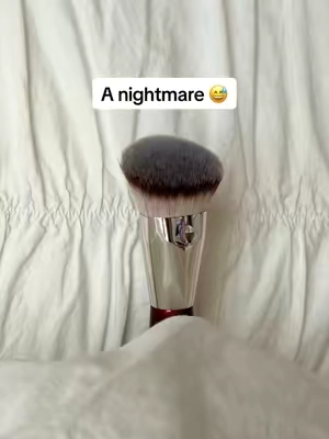 a nightmare, truly 😪 — #bkbeauty #makeupbrushes #foundationbrush 