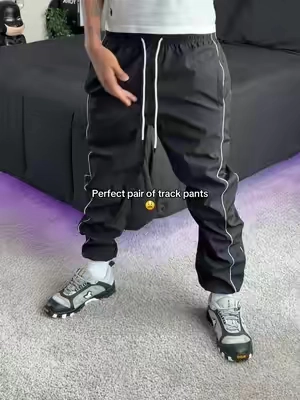 👆🏽Grab a pair before they sell out👆🏽 #recentpickups #musthaves #trackpants #trending #viraltiktok 