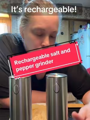#SaltAndPepperGrinder #Grinder #KitchenEssentials #KitchenGadgets 