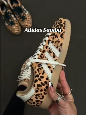 Sambas run BIG so SIZE DOWN in these 🤎 @Evans Sneakers #adidas #adidassamba #leopard #falloutfits #sneakerhead 