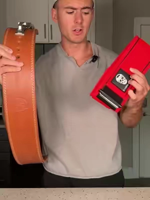 Great lifting belt for explosive compound movements #gymreapers #liftingbelt 