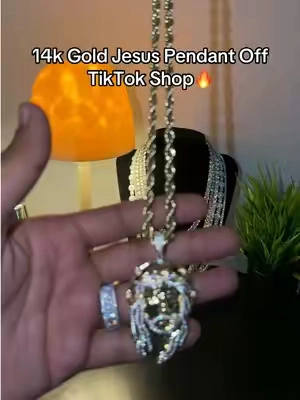 #14kgold #jesus #gold #goldjewelry #goldchain 