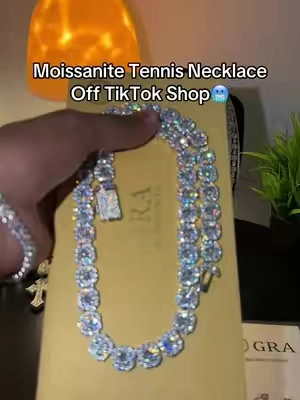 #moissanite #tennisnecklace #moissanitejewelry #moissanitevsdiamond #vvs 