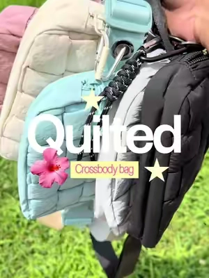 Small bag, BIG everyday energy. Quilted, water-repellent, and with TWO zipper compartments… this one is coming everywhere with me. #IrisAndRainbow #TikTokShop #CrossbodyBag #EverydayBag #BagTok 