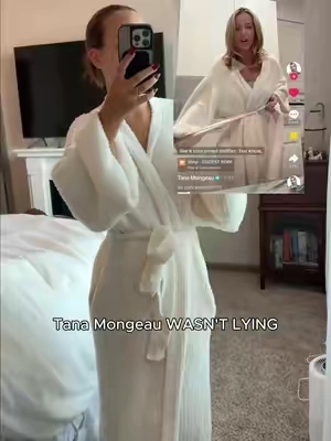 Thank you Tana for the best purchase possibly of the year. 🤍 #robe #viralrobe #bathrobe #tanamongeau #comfy 