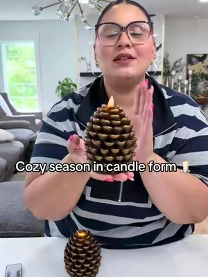 Cozy season in candle form 🕯️