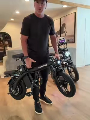 VOLTVOGUE Folding E-Bike 🏆 Street legal, lightweight, compact, & fun for the whole family! #ebike #electricbike #dudedealz #tiktokshopcreatorpicks 