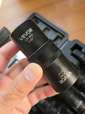 Vevor flip impact socket set with eight metric and SAE lug nut sizes for tire changes and automotive repairs. Half-inch drive chrome moly sockets with three-inch extension bar for impact wrenches and tight wheel access. #impactsocket #impactdrill #lugnut #automotive #mechanictools 