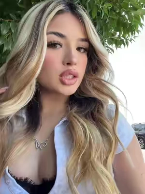 Hi :)