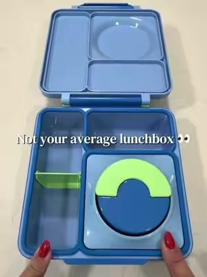 School lunches don’t have to mean sandwiches every day 🙌 This insulated bento box has a built-in thermos for hot foods PLUS separate compartments for all the cold sides and snacks. So many more lunch options in one box! 🍎🍝 #OmieBox #BentoLunchBox #KidsLunchBox #SchoolLunchIdeas #BackToSchool