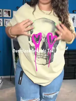 Size XL #tshirt #graphictees #plussizefashion #womensfashion @Fashion Nova 