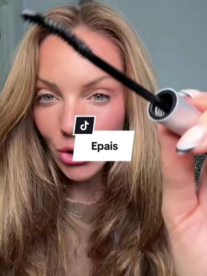 American lash serums could never #epais #lashserum #lashes #lashgrowth #kbeauty 
