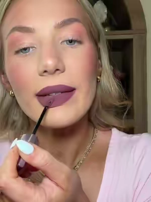Wearing shade Allura and omg LOVE HER😍😮‍💨🤌🏼 @Timephoria US Store  #timephoria #lipcombo #BeautyTok #tiktokshopcosmetics #tiktokshopsummersale 