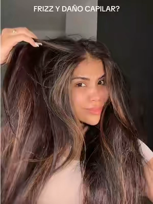 DILE ADIÓS AL FRIZZ Y ESE PELO DAÑADO @Kundal.Global  . . . #frizz #cabellolargo #cabellosaludable #kundal #hairgrowth 
