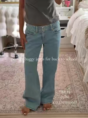 love the pockets and light wash 💗✨ #lowrisejeans #outfitinspo #TikTokshopbacktoschool #backtoschool #tiktokshopcreatorpicks 