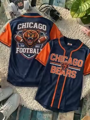 #chicago #footballteam #bears #jersey #tiktokmademebuyit 