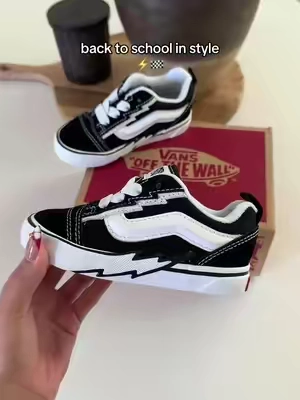 boy moms… run don’t walk 😮‍💨😩 #toddlershoes #toddlervans #vans #tiktokshopcreatorpicks #tiktokshopsummersale 