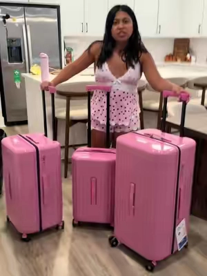 7672948645674749198