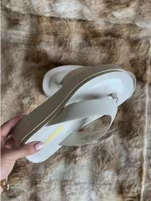 platform sandals 😍 #cushionaire #sandals 
