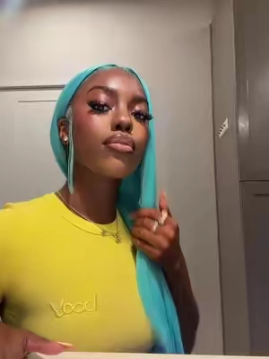 🏄🏾‍♀️ #fyp #trending #tealhair #sharichavonne #viral 