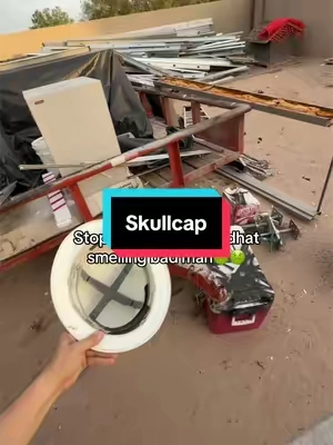 #skullcap #hardhat #constructionlife #workgear 