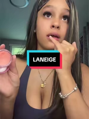 i love how smooth and hydrating it feels🥰 #fyp #laneige #softlips #lol #laneigesleepingmask 