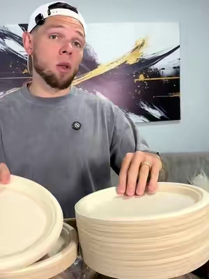 Insane deal for plates #plates #kitchen #dishes #tiktokshopcreatorpicks #TikTokshopbacktoschool  