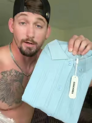Love me some knit polos- 6ft 220 wearin XL for ref #knitpolo #buttondown #mensfashion 