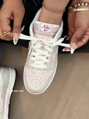 You finally found your dream shoes 🤩💕 #flykicks #nike #dunk #cuteshoes #fyp 