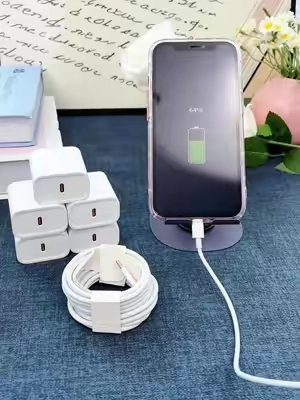 ¡Por fin no tengo que andar buscando cables de carga! Este pack de cables es justo lo que llevaba buscando.#fastcharging #chargingcord #homeessentials#tiktokshopfinds #techtok