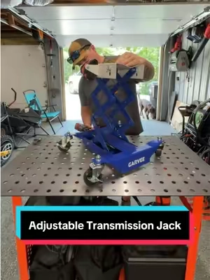 This transmission jack is awesome guys! #mechanic #tools #garvee #transmission #tiktokshopcreatorpicks @GARVEE 